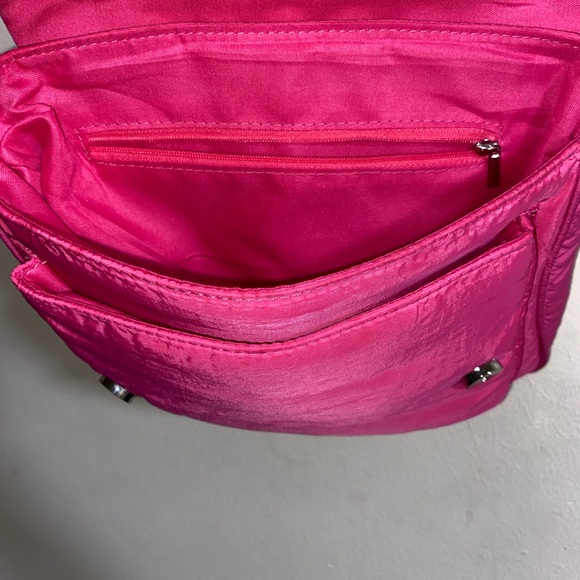 Vibrant Pink Women's Shoulder Bag with Chain Strap - Picture 3 of 4